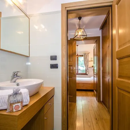 Apartament Omega *